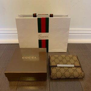 Vintage Metal Bar Gucci Monogram Wallet | Gucci Wallet